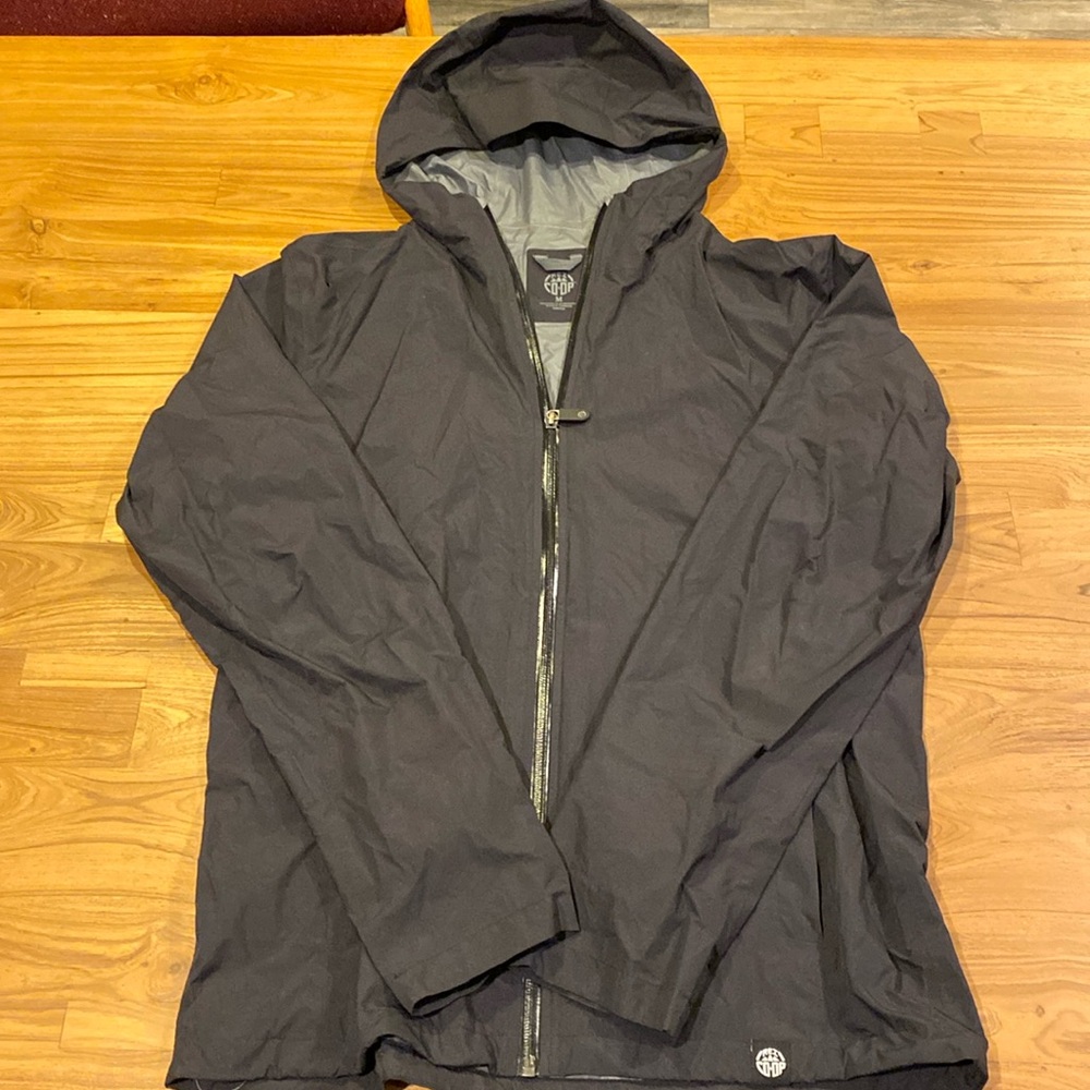 REI co-op M rain jacket